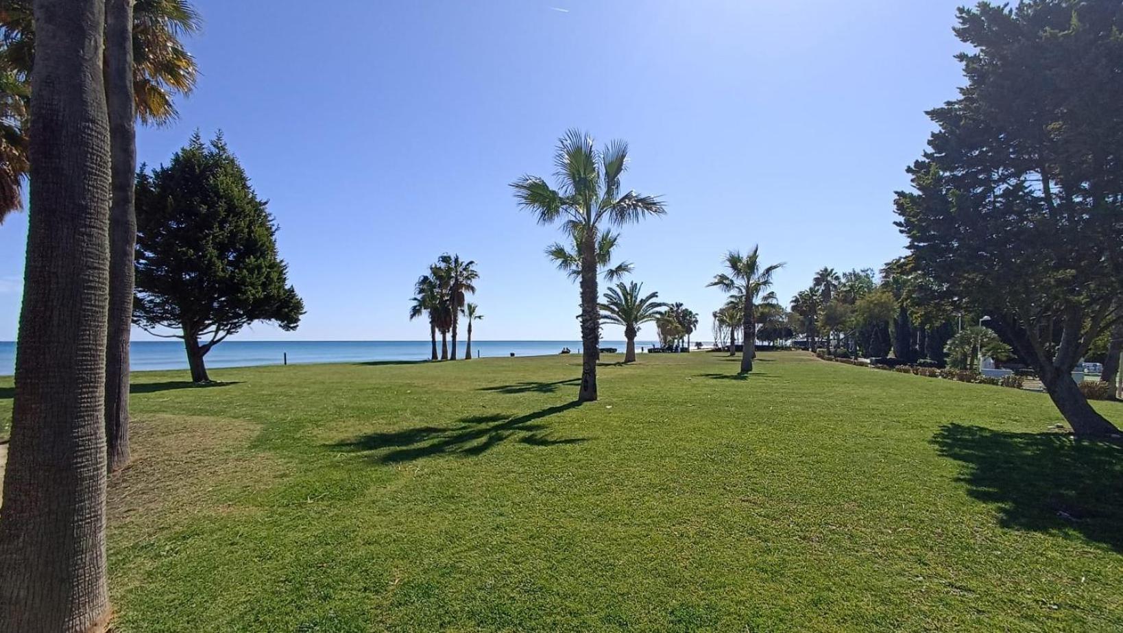 Apartment Playa Confort - Primera Linea, Aire Acondicionado Y Wifi Oropesa del Mar